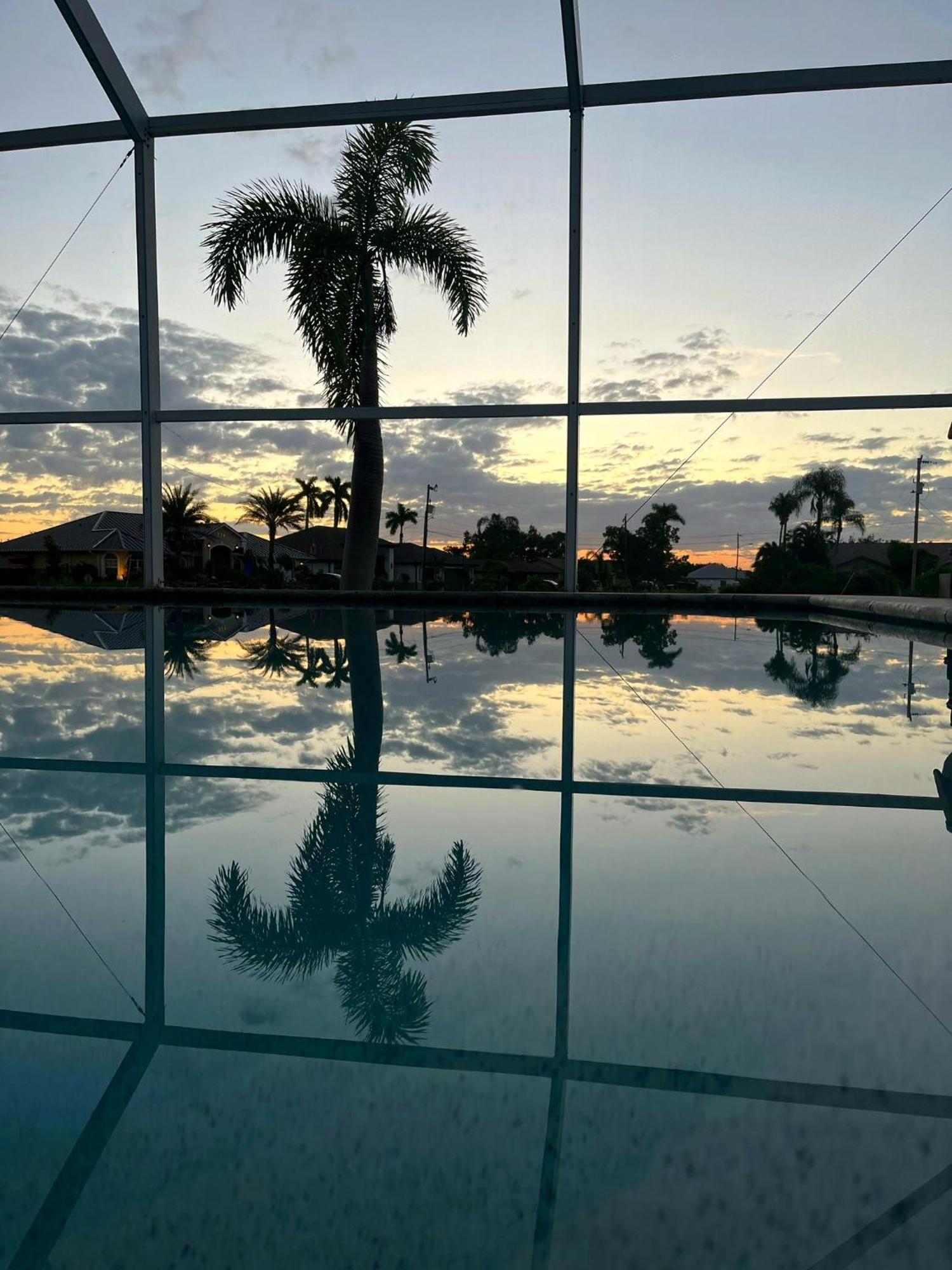 Villa Tortuga - Place To Relax Cape Coral Exterior photo